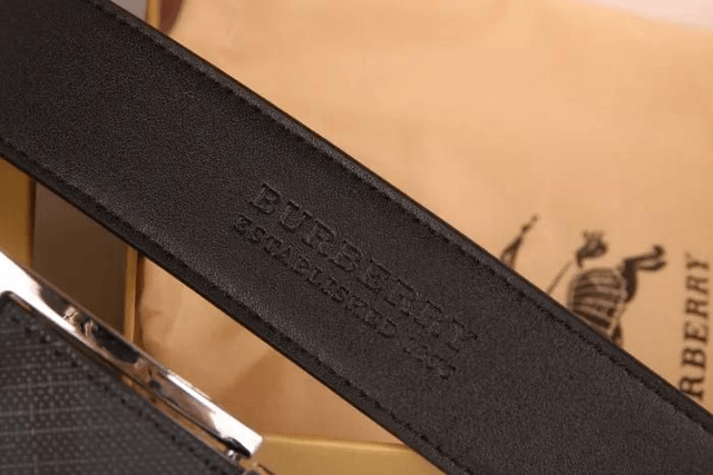 Ceinture BBY à boucle ardillon en cuir véritable pour femme


