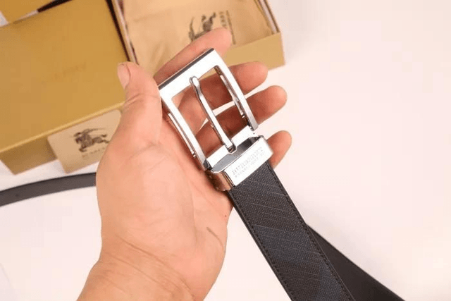 Ceinture BBY à boucle ardillon en cuir véritable pour femme


