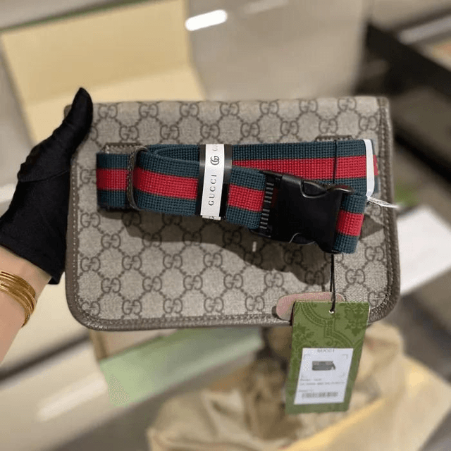 Sac GG messager en cuir de vache à impression complète Neo Vintage 