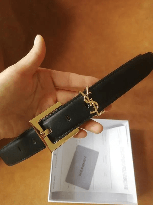 Ceinture YL tendance avec boite