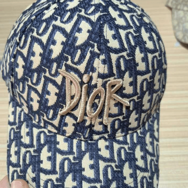 Casquette DR réglable avec logo brodé