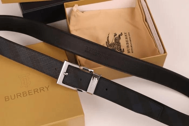 Ceinture BBY à boucle ardillon en cuir véritable pour femme

